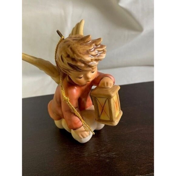 Hummel Angelic Guide ornament 571 3.75" - Picture 5 of 7